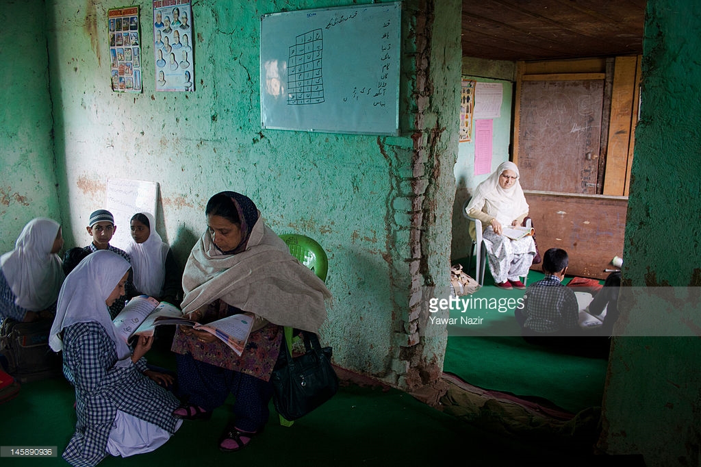 Photo: Yawar Nazir/ Getty Images, Children of Kashmir, Conflict and A Collapsed Education System | Leher NGO in India | Child Rights Organization